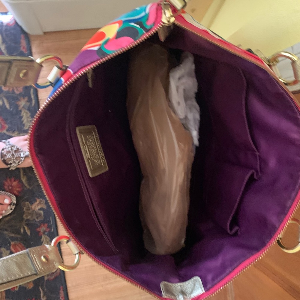 Coach Purse - Picture 3 of 4